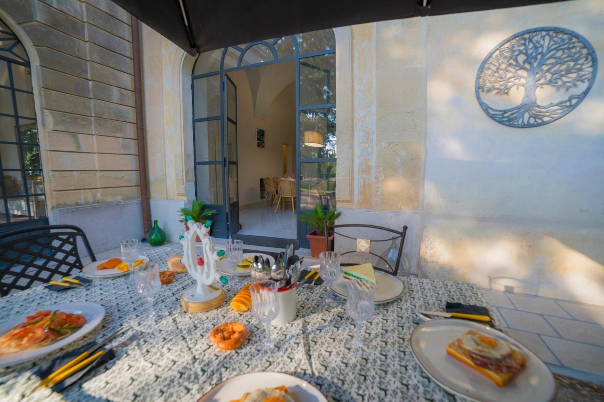 Villa Vallone Apartments 加拉蒂纳 外观 照片